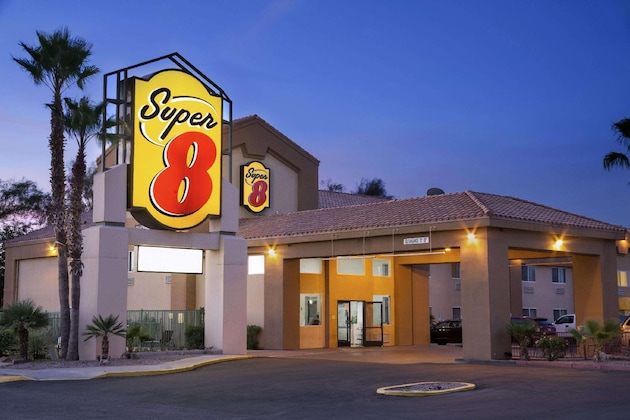Gallery - Super 8 By Wyndham Marana Tucson Area