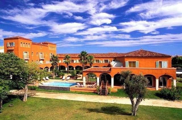 Gallery - Palmyra Golf Hotel