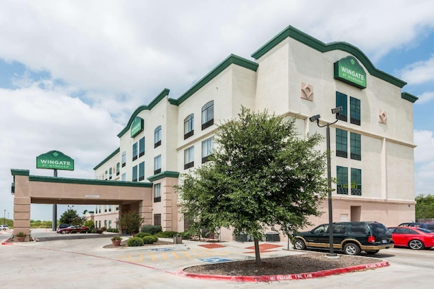 Gallery - Wingate By Wyndham New Braunfels