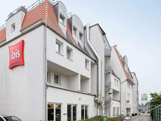 Gallery - Ibis Frankfurt Airport