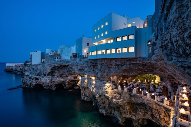 Gallery - Grotta Palazzese