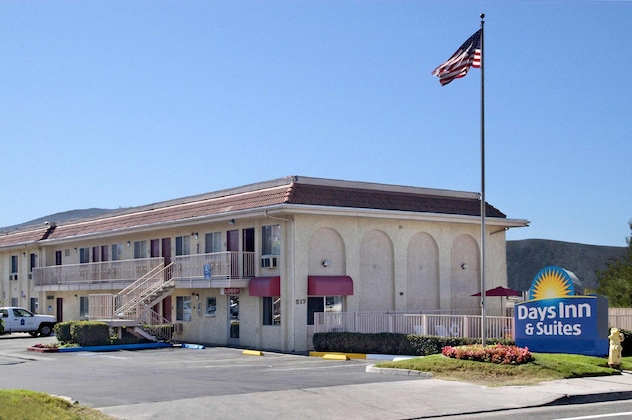 Gallery - Days Inn By Wyndham San Marcos