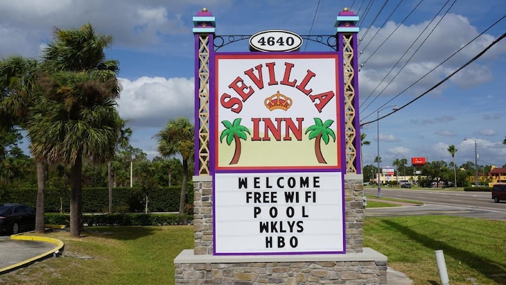Gallery - Sevilla Inn - Near Medieval Times