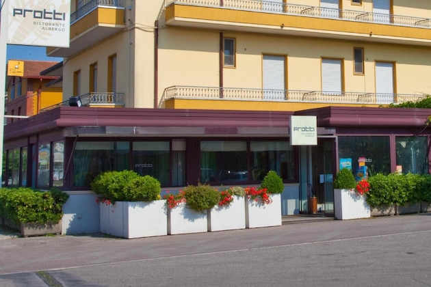 Gallery - Albergo Ristorante Protti