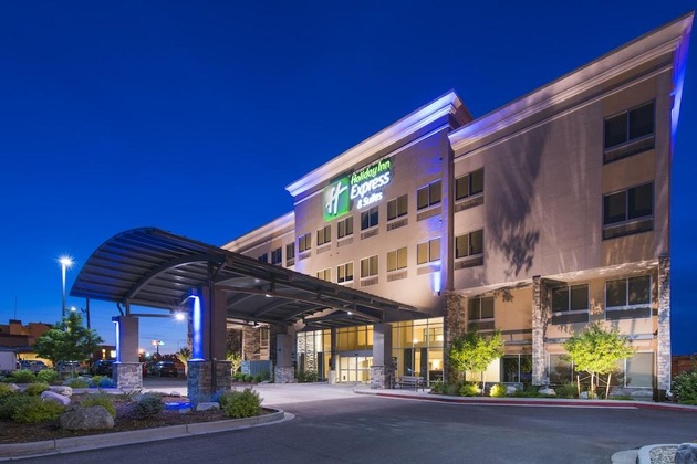 Gallery - Holiday Inn Express & Suites Colorado Springs Central By Ihg