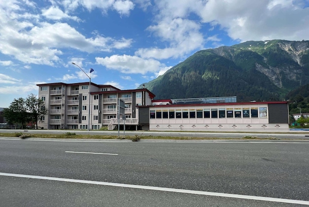 Gallery - Ramada By Wyndham Juneau