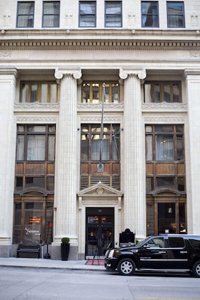 Gallery - Ambassador Hotel Kansas City, Autograph Collection