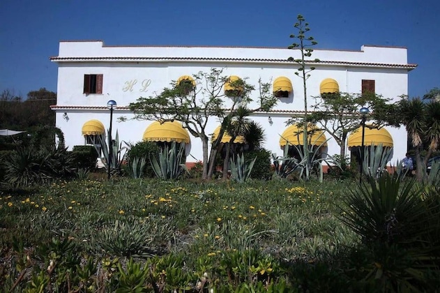 Gallery - Hotel Laura