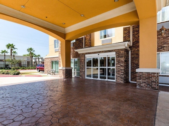 Gallery - Hotel Pearland