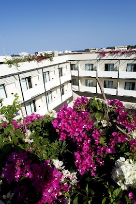 Gallery - Onomo Hotel Dakar