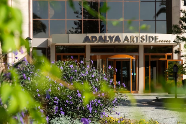 Gallery - Adalya Art Side