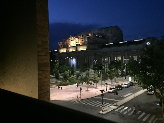 Gallery - Esco Hotel