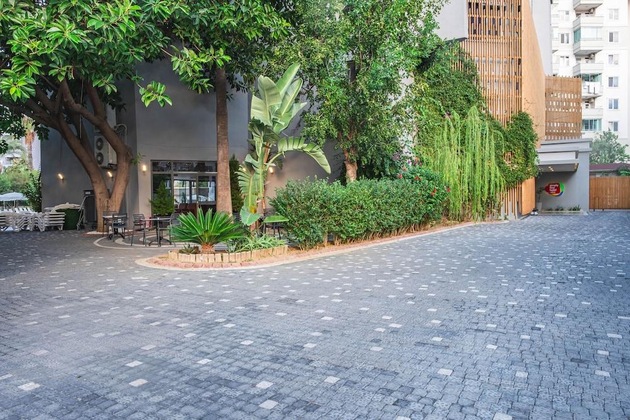 Gallery - Simply Fine Hotel Alize