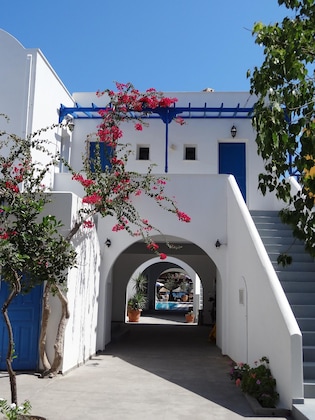 Gallery - Levante Beach Hotel