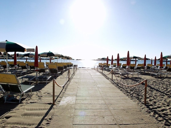 Gallery - Family Hotel Marina Beach