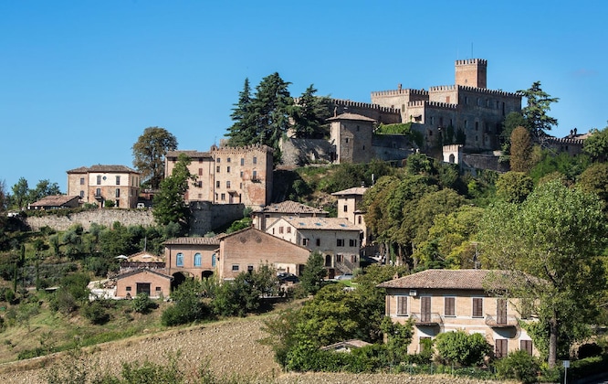 Gallery - Antico Borgo Di Tabiano Castello