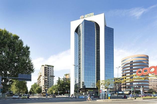 Gallery - B&B Hotel Milano Sesto Marelli