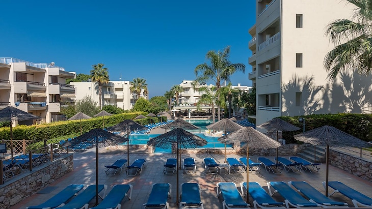 Gallery - Poseidonia Hotel Apartments