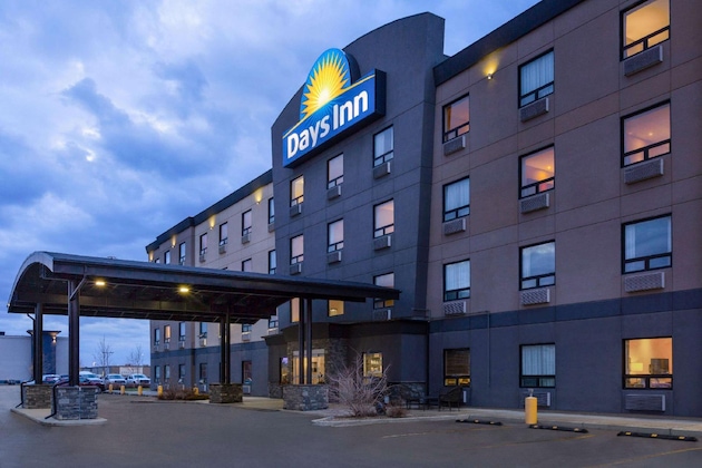 Gallery - Days Inn By Wyndham Regina Airport West