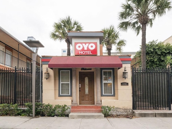 Gallery - Oyo Hotel & Apartments Houston Galleria
