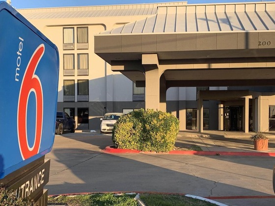 Gallery - Motel 6 Lewisville, Tx - Medical City