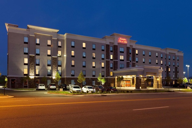 Gallery - Hampton Inn & Suites Roanoke Airport