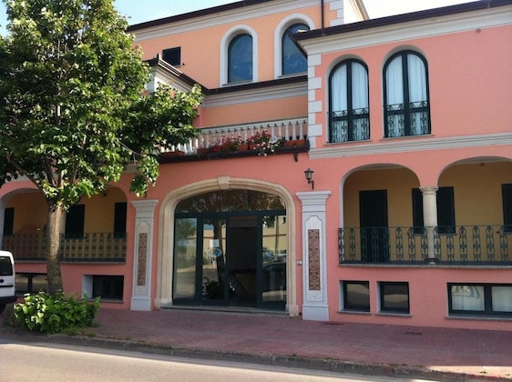 Gallery - Residence Marina Palace