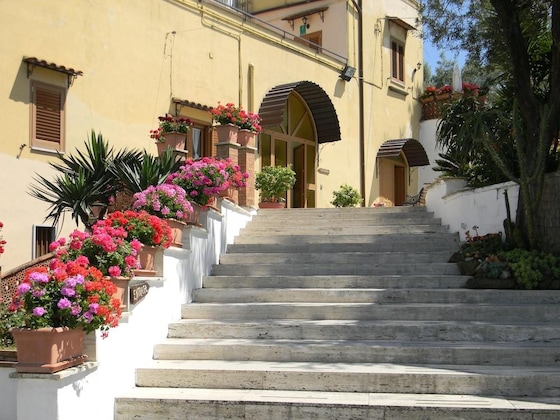 Gallery - Oasi Madre Della Pace - Bed And Breakfast Sorrento