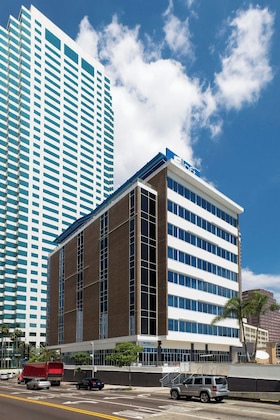 Gallery - Aloft Tampa Downtown