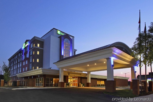 Gallery - Holiday Inn Express Augusta Downtown By Ihg