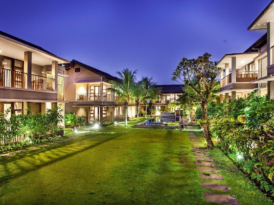 Gallery - Summer Hills Hotel