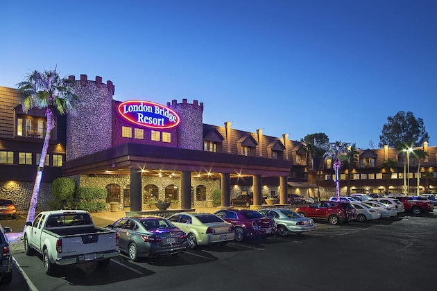 Gallery - London Bridge Resort