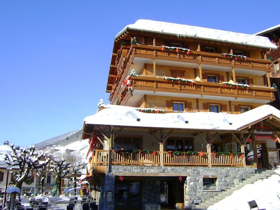 Gallery - Hôtel La Croix Saint Maurice