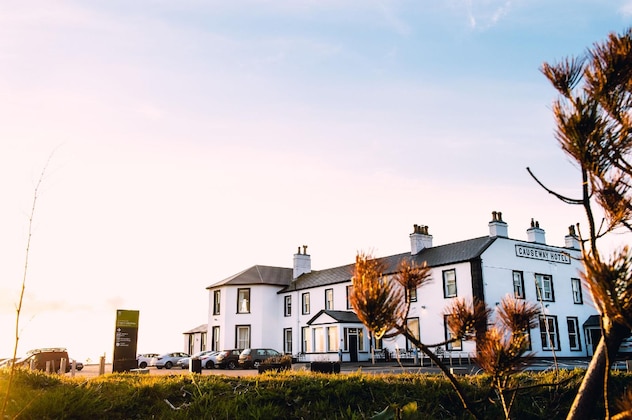 Gallery - Causeway Hotel