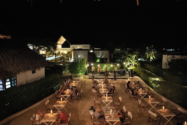 Gallery - Dhow Inn Boutique Hotel