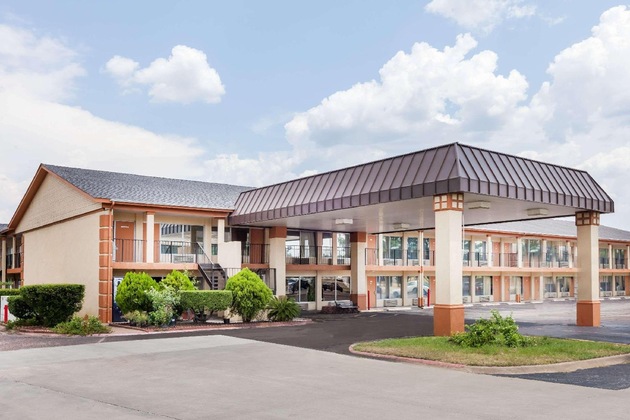 Gallery - Super 8 By Wyndham Longview I-20