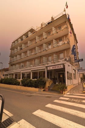 Gallery - Hotel La Marina Mhotelsgroup