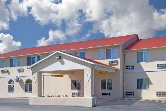 Gallery - Super 8 By Wyndham Vernal Ut