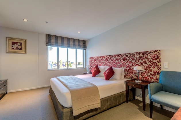 Gallery - Parkview On Hagley