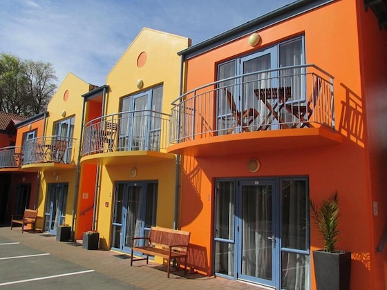 Gallery - Addington Court Motel