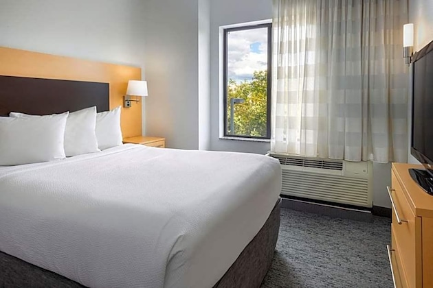 Gallery - Towneplace Suites York