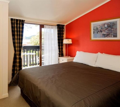 Gallery - Victoria Lodge
