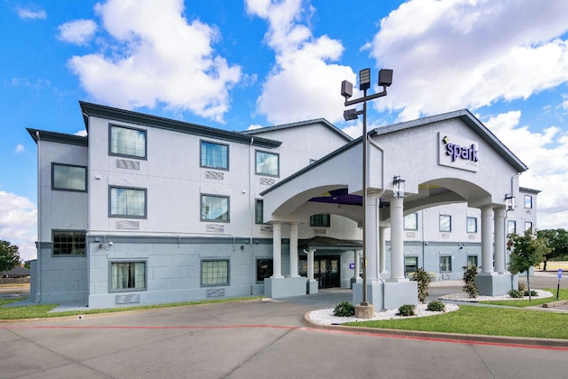 Gallery - Spark By Hilton Wichita Falls