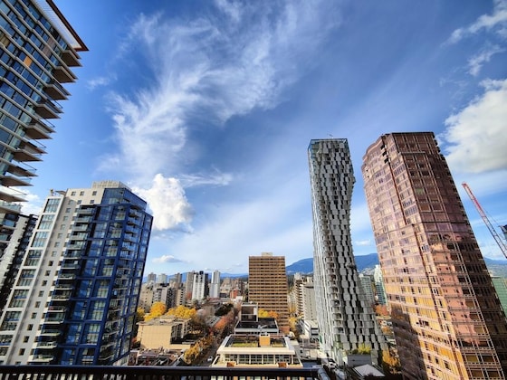 Gallery - Divya Sutra Suites On Robson Downtown Vancouver