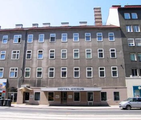 Gallery - Hotel Cyrus