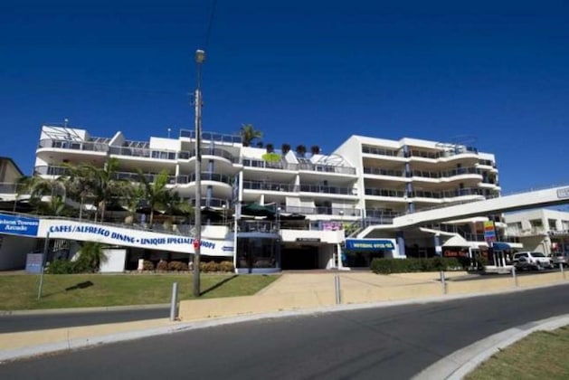 Gallery - Nelson Towers Motel