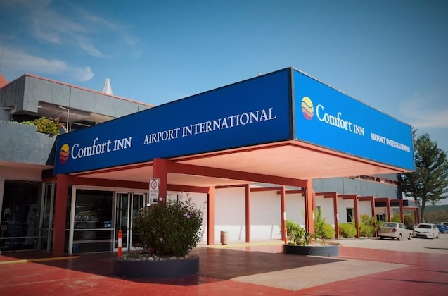 Gallery - Capital Airport Motel