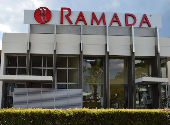 Gallery - Ramada Hotel & Suites by Wyndham Sydney Cabramatta
