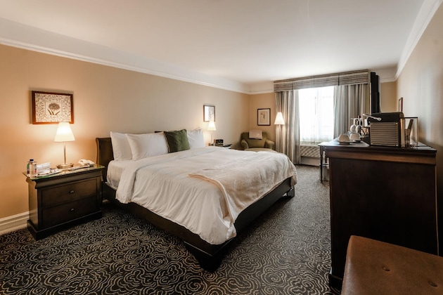 Gallery - Le St-Martin Hotel & Suites Laval