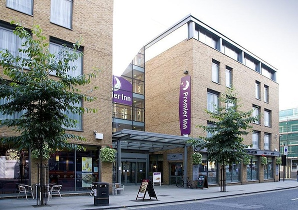 Gallery - Premier Inn London Kings Cross